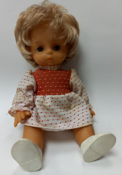 Кукла ГДР в платье 30 см (сост.на фото)
